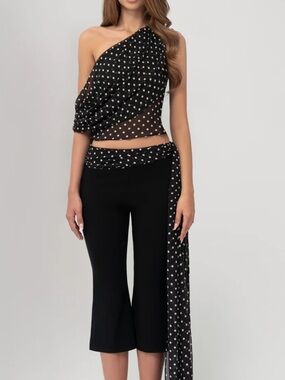 Polka Dot One-Shoulder Crop Top